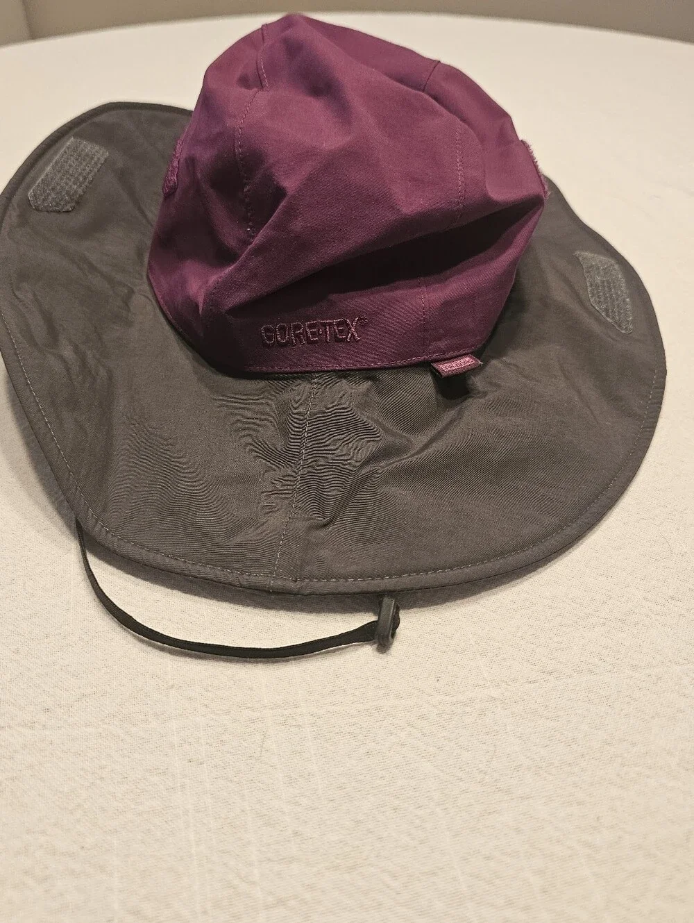 Outdoor Research Gortrx Adjustable Sun Rain Hat Size Medium Purple Gray